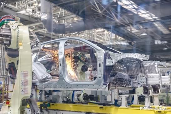 長安啟源e07智造奧秘揭秘 擎天柱引領(lǐng)數(shù)智未來